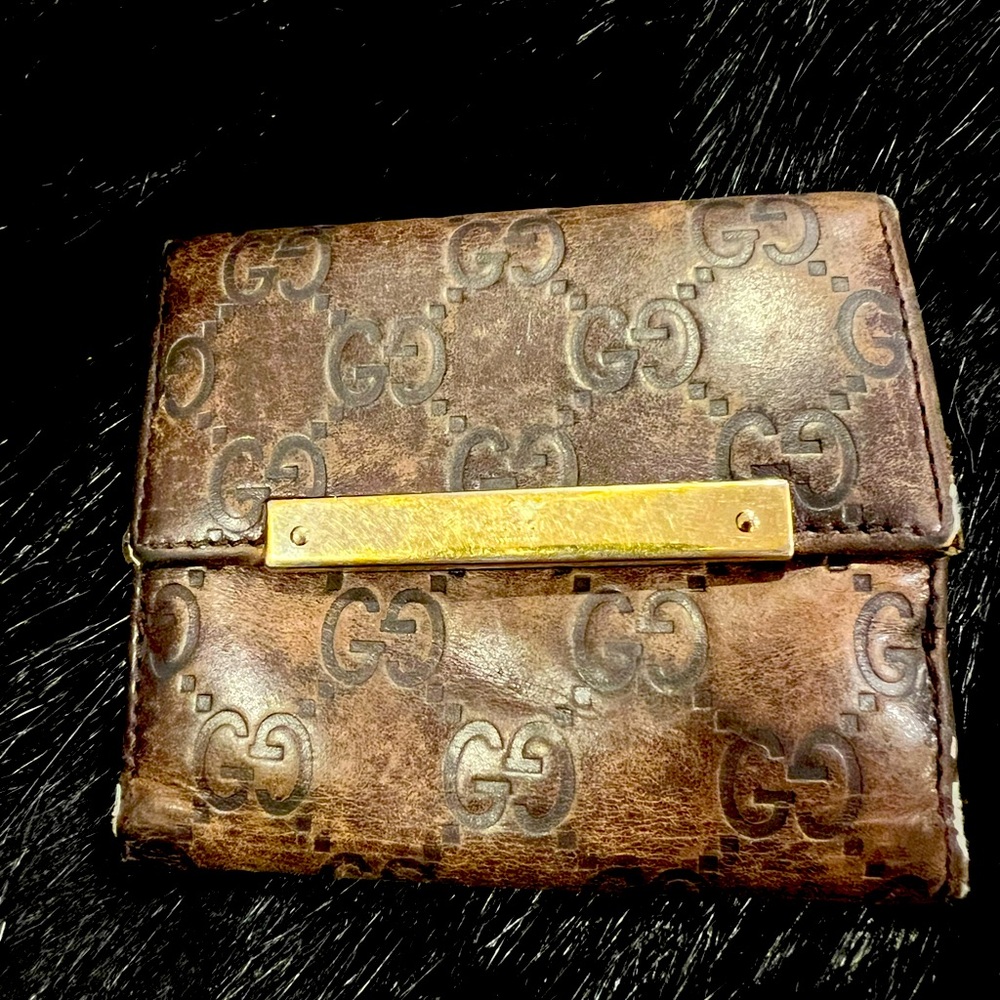Authentic Gucci Monogram Wallet